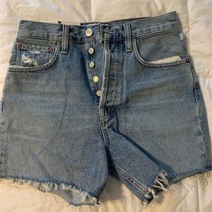 BRAND NEW AGOLDE JEAN SHORTS.